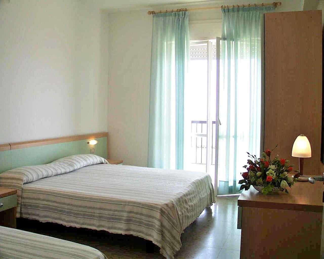 Tourist Residence San Benedetto del Tronto Habitación foto