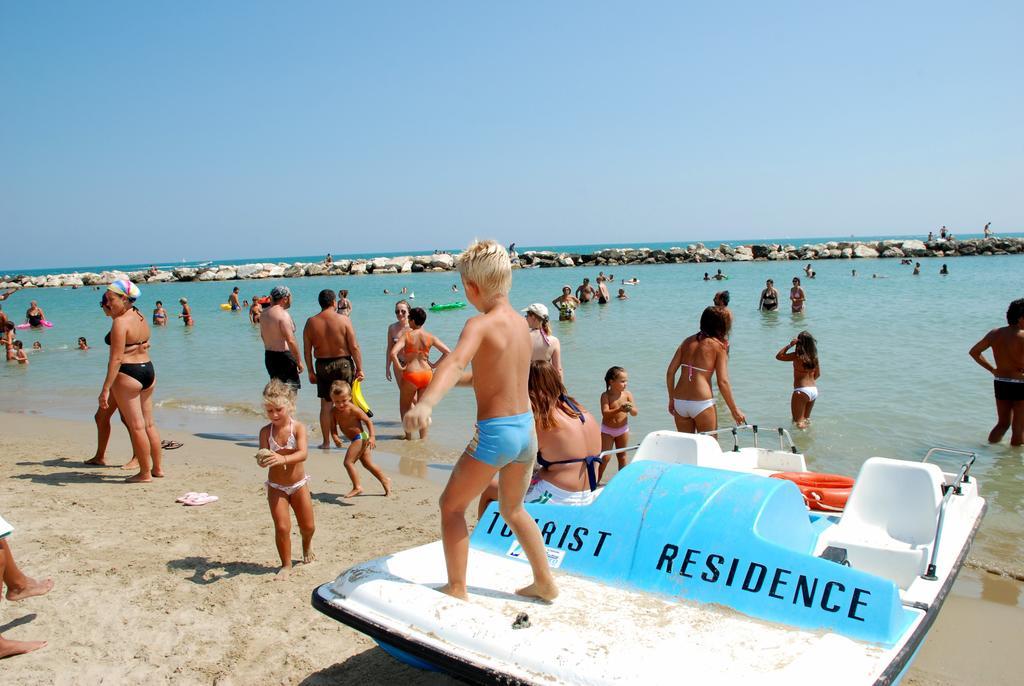 Tourist Residence San Benedetto del Tronto Exterior foto